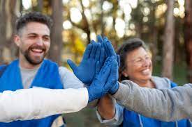 Combining Adventure and Volunteering for Meaningful Experiences
